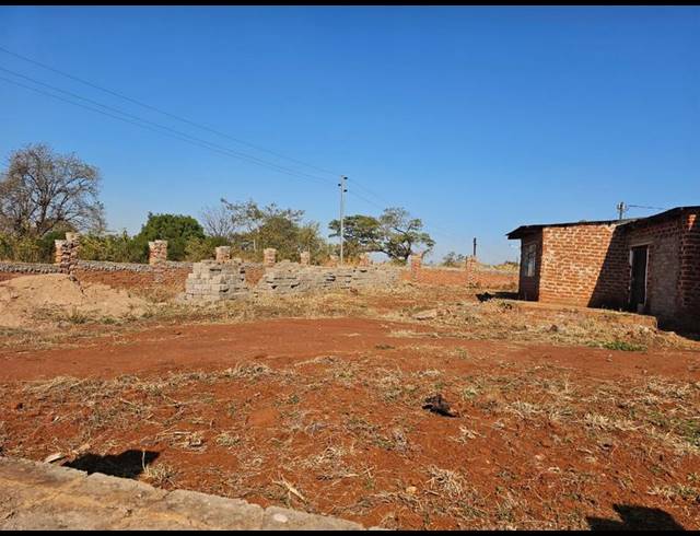 2 BEDROOM HOUSE FOR SALE IN MAKHUVHA